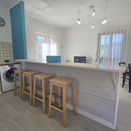 Apartment Chez Choucas Maison E Maisonette - Goelba